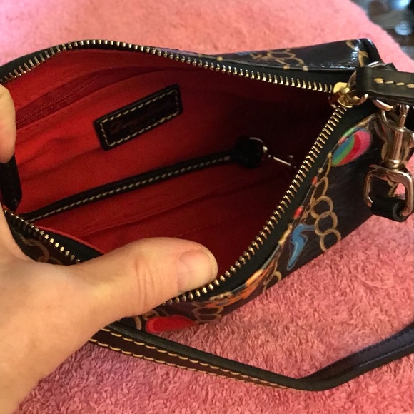 Dooney & Bourke Charm Chain mini barrel bag NWT - Picture 9 of 12